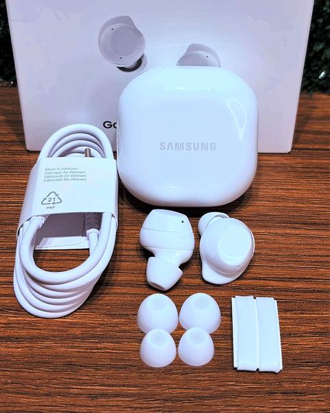 Fone de Ouvido Bluetooth Samsung Galaxy Buds Core — foto 2